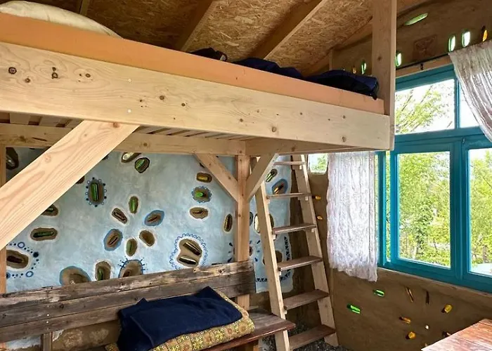 ゲストハウス The House In The Village Pellumbas
